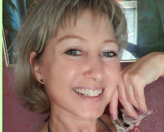 Cynthia - rencontre femme mariée gratuit